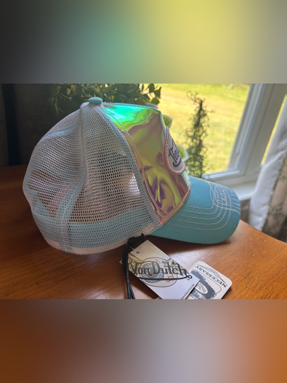 NWT Von Dutch Pastel Holographic Trucker Cap. Wing Graphic. Unisex - Picture 4 of 4